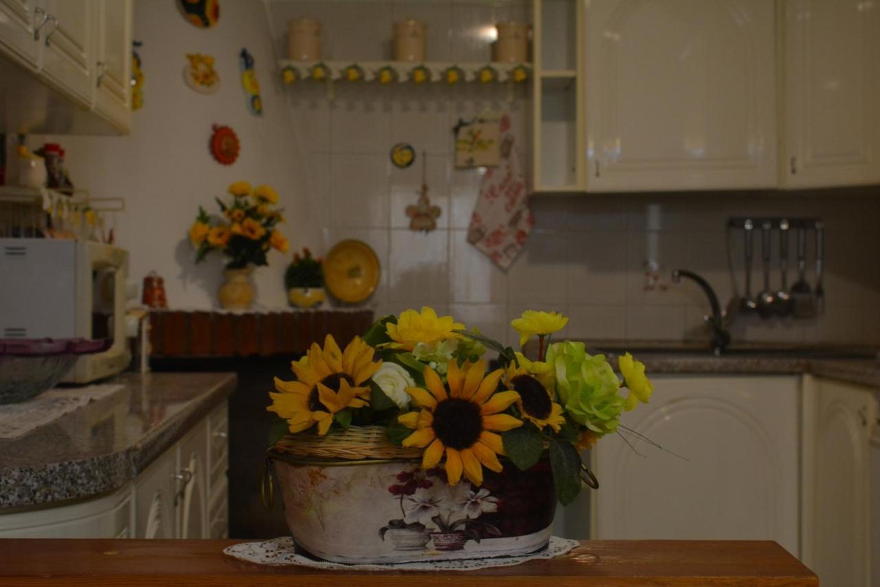 Casa Vacanze I Girasoli Иглесиас Екстериор снимка