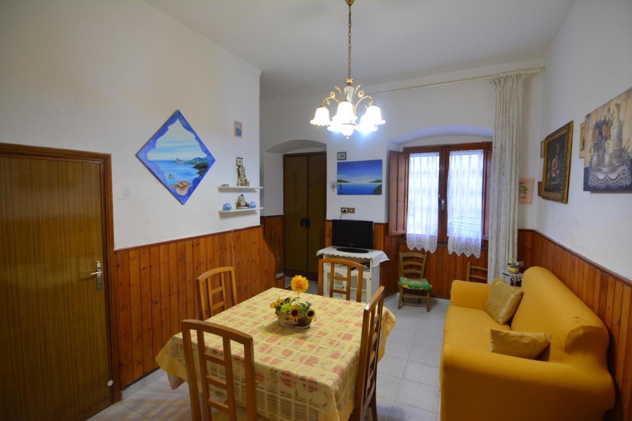 Casa Vacanze I Girasoli Иглесиас Екстериор снимка