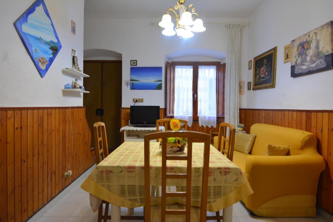 Casa Vacanze I Girasoli Иглесиас Екстериор снимка